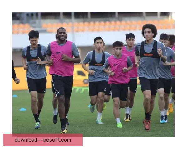 帕托加盟天津权健掀起中超球市热潮引发各方关注