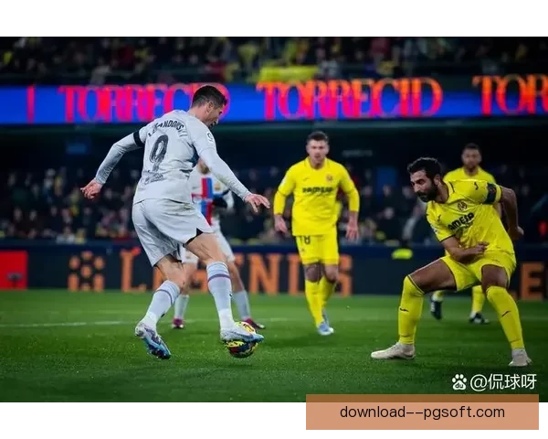 梅西对阵莱比锡欧联杯关键表现全景解析与战术价值解读比赛影响深度剖析