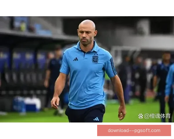 马斯切拉诺加盟河北华夏幸福揭开中超新篇章 期待助力球队冲击更高目标 马斯切拉诺加盟河北华夏幸福揭开中超新篇章 期待助力球队冲击更高目标
